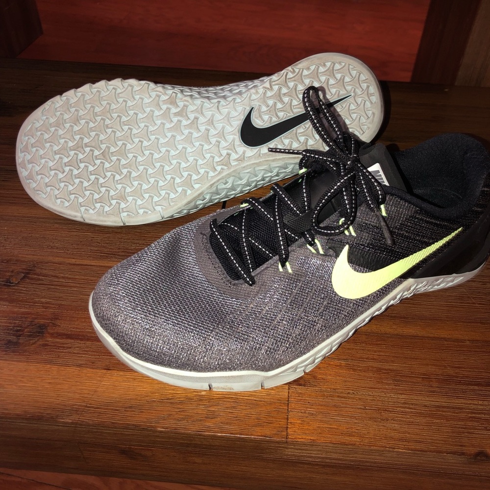 Nike metcon size 9